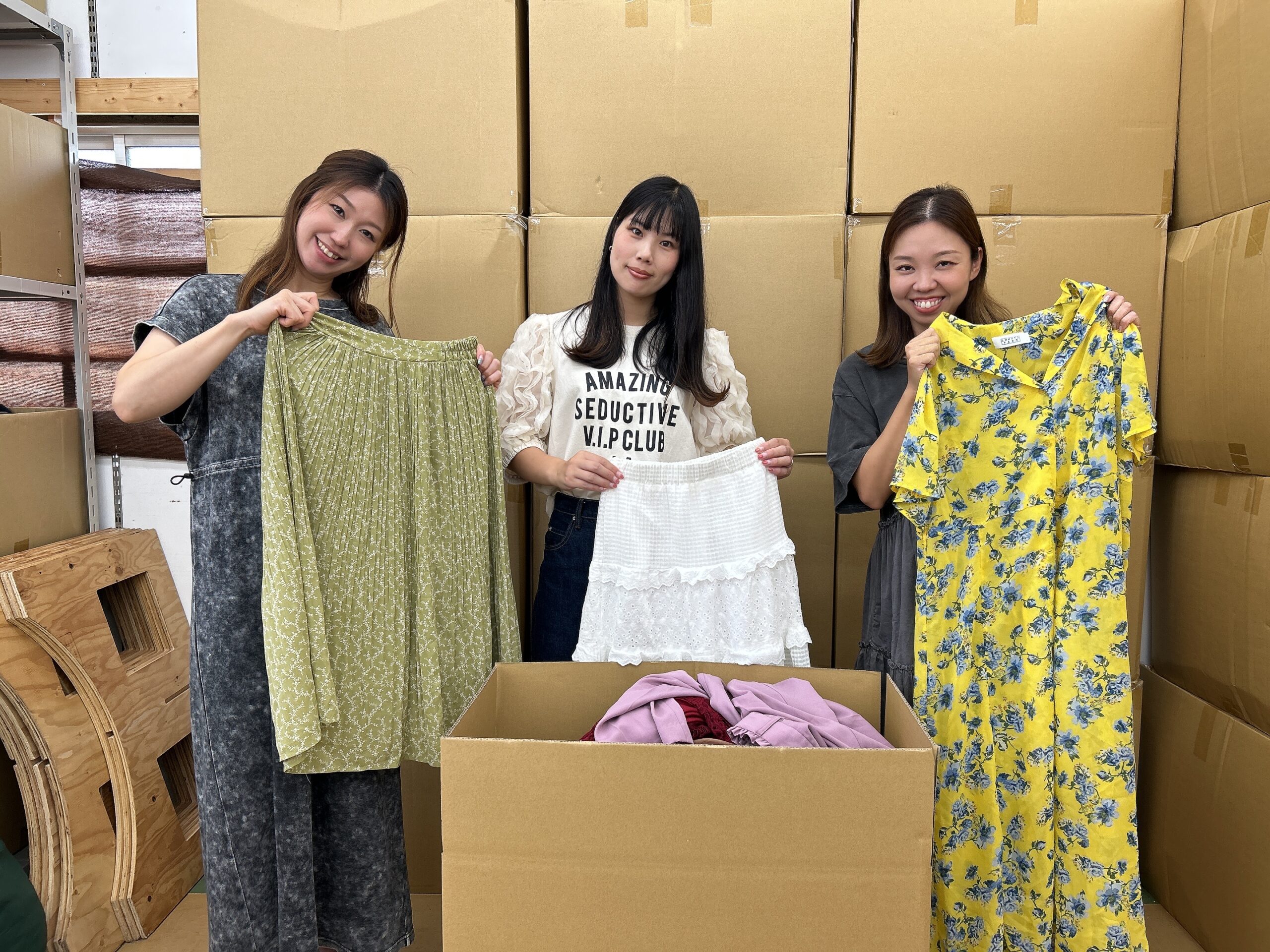 古着転売で稼ぐ人必見】100円以下で「高値で売れる古着」を見つける